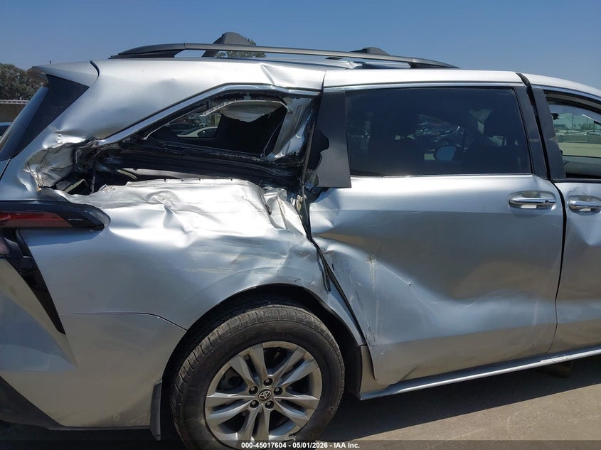 2024 Toyota Sienna VIN 5TDJRKEC7RS224790 IAAI salvage auction — LEFT & RIGHT, Salvage (California), sold $5,200 on 2026-07-15 (photo 6)