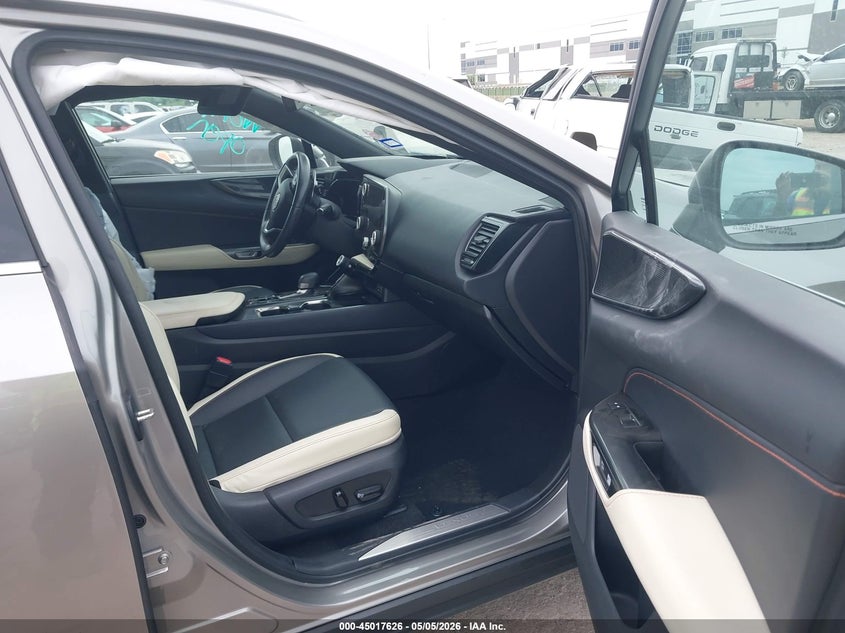2022 Lexus Nx VIN 2T2ADCAZ3NC001062 IAAI salvage auction — SIDE, Original (Texas), sold $8,000 on 2026-07-09 (photo 5)