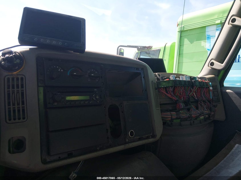 2012 International VIN 3HAMMAAN7CL134027 IAAI salvage auction — NORMAL WEAR, Clear (California), sold $825 on 2026-07-08 (photo 6)