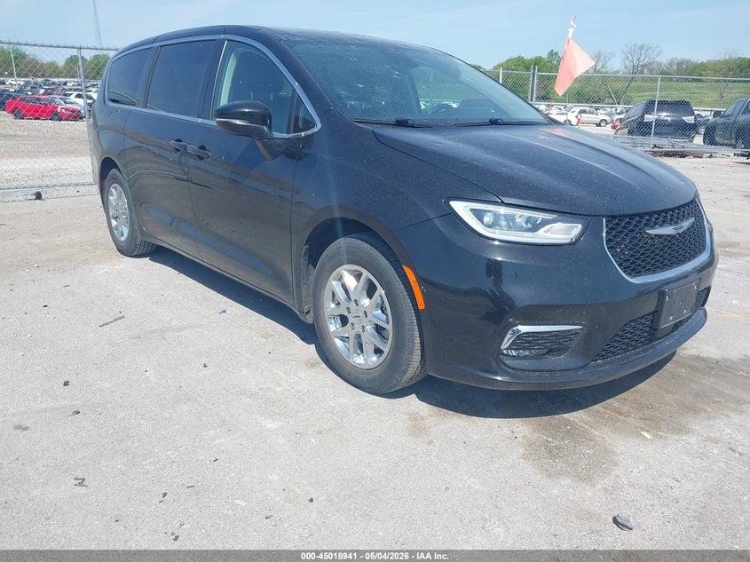 2023 Chrysler Pacifica VIN 2C4RC1BG2PR586568 IAAI salvage auction — HAIL, Salvage (Iowa), sold $9,100 on 2026-07-28 (photo 1)