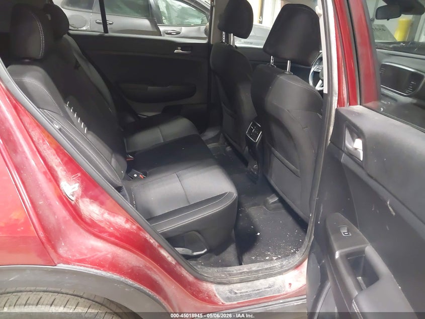 2020 Kia Sportage VIN KNDPMCAC9L7642774 IAAI salvage auction — LEFT SIDE, Salvage (North Dakota), sold $2,950 on 2026-07-30 (photo 8)