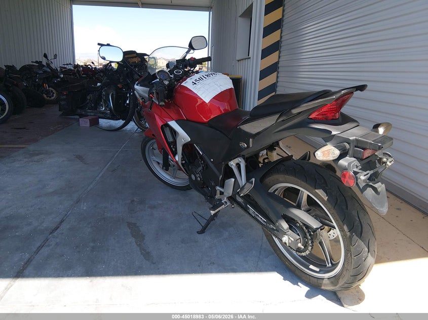 2012 Honda Cbr VIN MLHMC4100C5208401 IAAI salvage auction — NORMAL WEAR, Clear (Nevada), sold $50 on 2026-07-28 (photo 3)