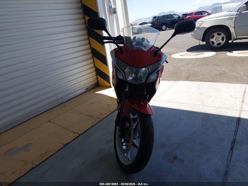 2012 Honda Cbr VIN MLHMC4100C5208401 IAAI salvage auction — NORMAL WEAR, Clear (Nevada), sold $50 on 2026-07-28 (photo 5)