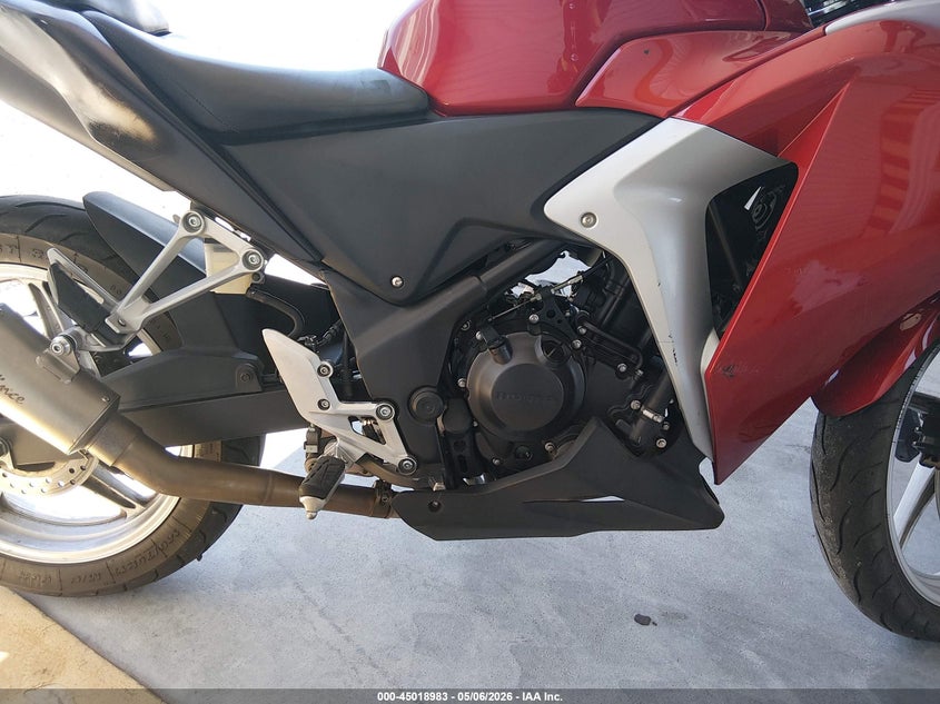 2012 Honda Cbr VIN MLHMC4100C5208401 IAAI salvage auction — NORMAL WEAR, Clear (Nevada), sold $50 on 2026-07-28 (photo 8)