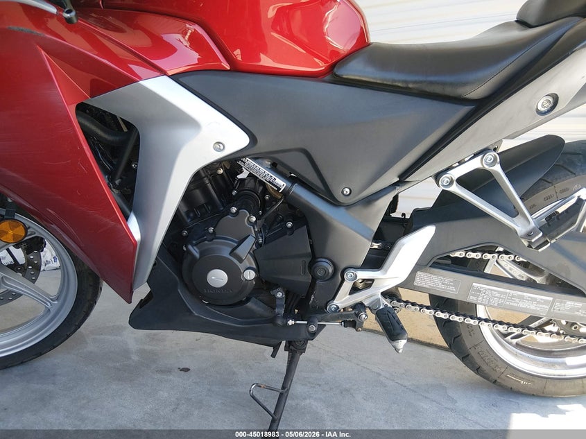 2012 Honda Cbr VIN MLHMC4100C5208401 IAAI salvage auction — NORMAL WEAR, Clear (Nevada), sold $50 on 2026-07-28 (photo 9)