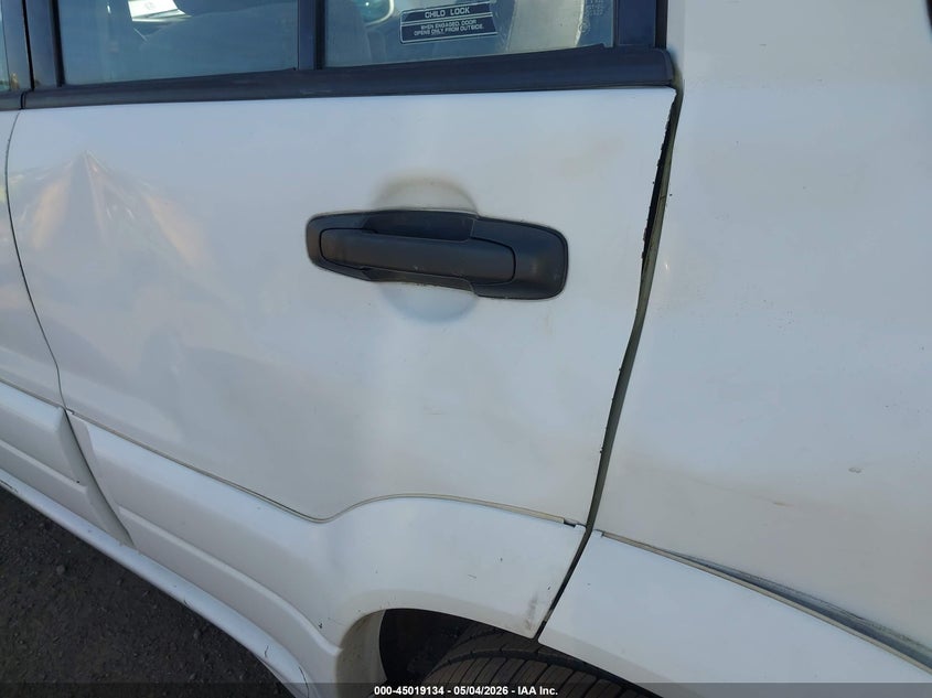 2001 Suzuki Grand vitara VIN JS3TD62V914155171 IAAI salvage auction — LEFT SIDE, Salvage (Idaho), sold $225 on 2026-07-14 (photo 6)