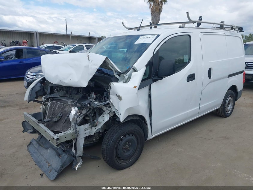 2015 Nissan Nv200 VIN 3N6CM0KN6FK735087 IAAI salvage auction — NORMAL WEAR, Salvage (California), sold $950 on 2026-07-08 (photo 2)
