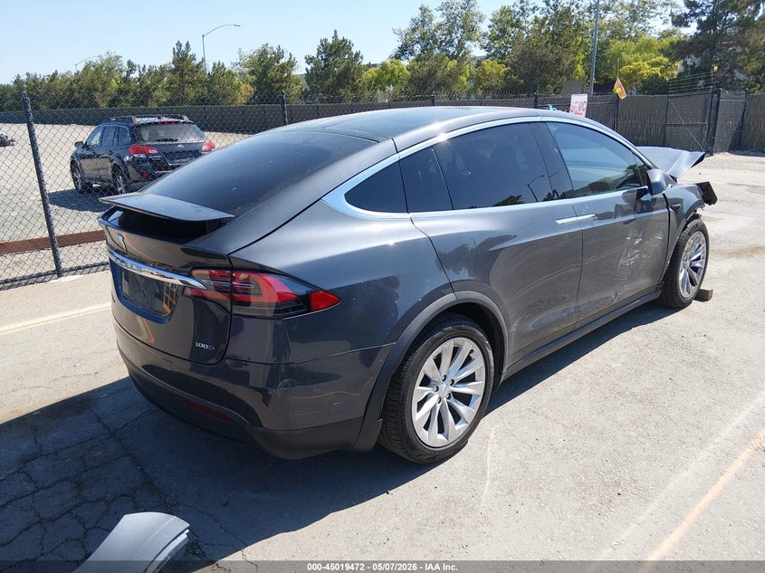 2018 Tesla Model x VIN 5YJXCAE25JF105108 IAAI salvage auction — FRONT END, Salvage (California), sold $6,550 on 2026-07-20 (photo 4)