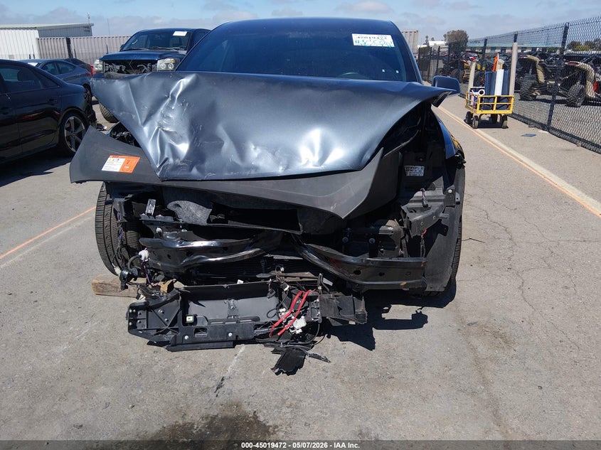 2018 Tesla Model x VIN 5YJXCAE25JF105108 IAAI salvage auction — FRONT END, Salvage (California), sold $6,550 on 2026-07-20 (photo 6)
