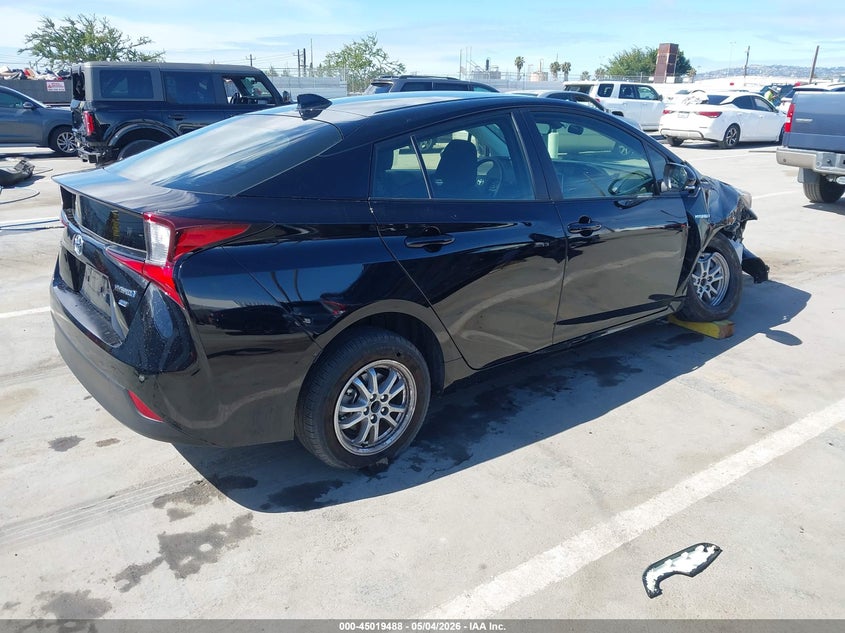 2022 Toyota Prius VIN JTDKAMFU5N3189984 IAAI salvage auction — SIDE, Salvage (California), sold $7,100 on 2026-07-05 (photo 4)