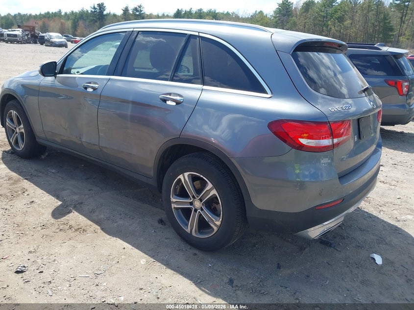 2016 Mercedes-benz Glc VIN WDC0G4KB7GF011743 IAAI salvage auction — RIGHT FRONT, Salvage (Massachusetts), sold $3,750 on 2026-07-17 (photo 3)