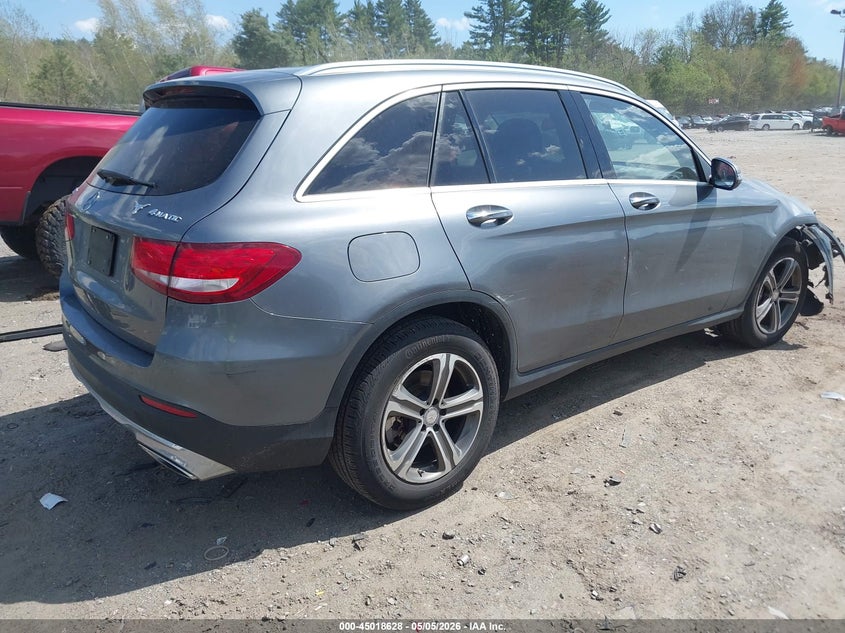 2016 Mercedes-benz Glc VIN WDC0G4KB7GF011743 IAAI salvage auction — RIGHT FRONT, Salvage (Massachusetts), sold $3,750 on 2026-07-17 (photo 4)