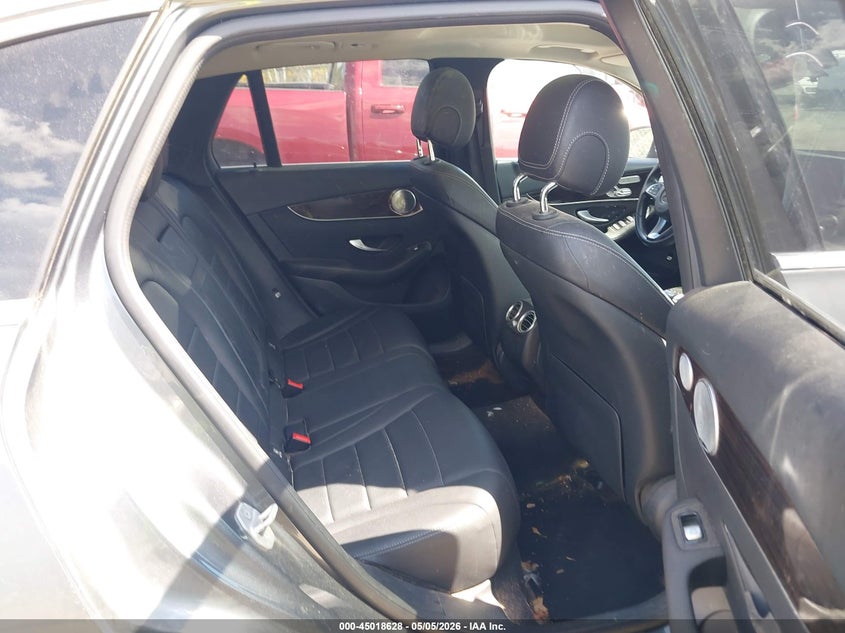 2016 Mercedes-benz Glc VIN WDC0G4KB7GF011743 IAAI salvage auction — RIGHT FRONT, Salvage (Massachusetts), sold $3,750 on 2026-07-17 (photo 8)