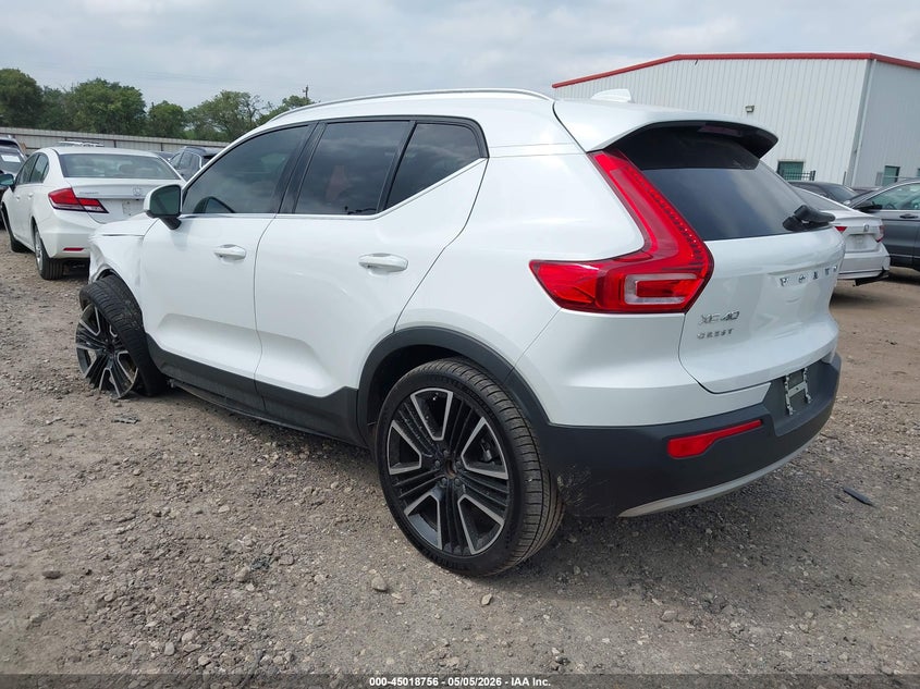 2021 Volvo Xc40 VIN YV4162UL3M2569659 IAAI salvage auction — LEFT FRONT, Original (Texas), sold $8,300 on 2026-07-28 (photo 3)