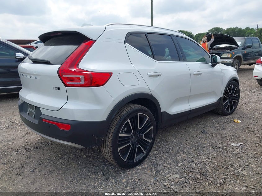 2021 Volvo Xc40 VIN YV4162UL3M2569659 IAAI salvage auction — LEFT FRONT, Original (Texas), sold $8,300 on 2026-07-28 (photo 4)