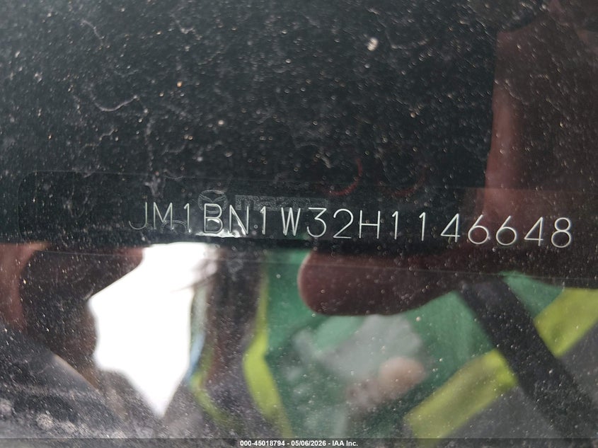 2017 Mazda 3 VIN JM1BN1W32H1146648 IAAI salvage auction — LEFT SIDE, Salvage (Missouri), sold $2,250 on 2026-07-24 (photo 9)