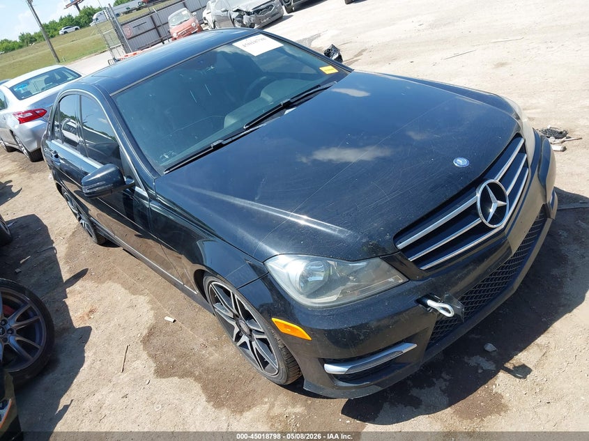2013 Mercedes-benz VIN WDDGF8AB5DR288651 IAAI salvage auction — LEFT SIDE, Clear (Oklahoma), sold $2,425 on 2026-07-15 (photo 1)