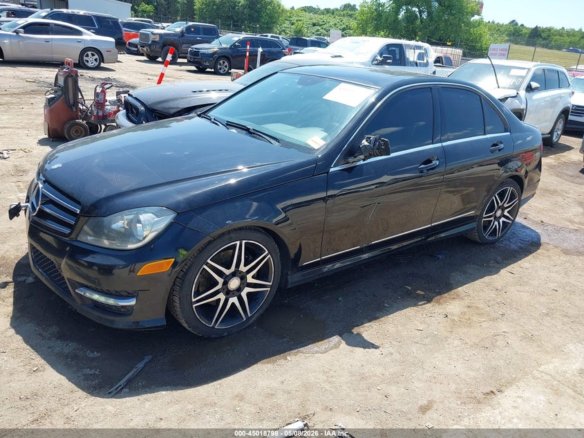 2013 Mercedes-benz VIN WDDGF8AB5DR288651 IAAI salvage auction — LEFT SIDE, Clear (Oklahoma), sold $2,425 on 2026-07-15 (photo 2)
