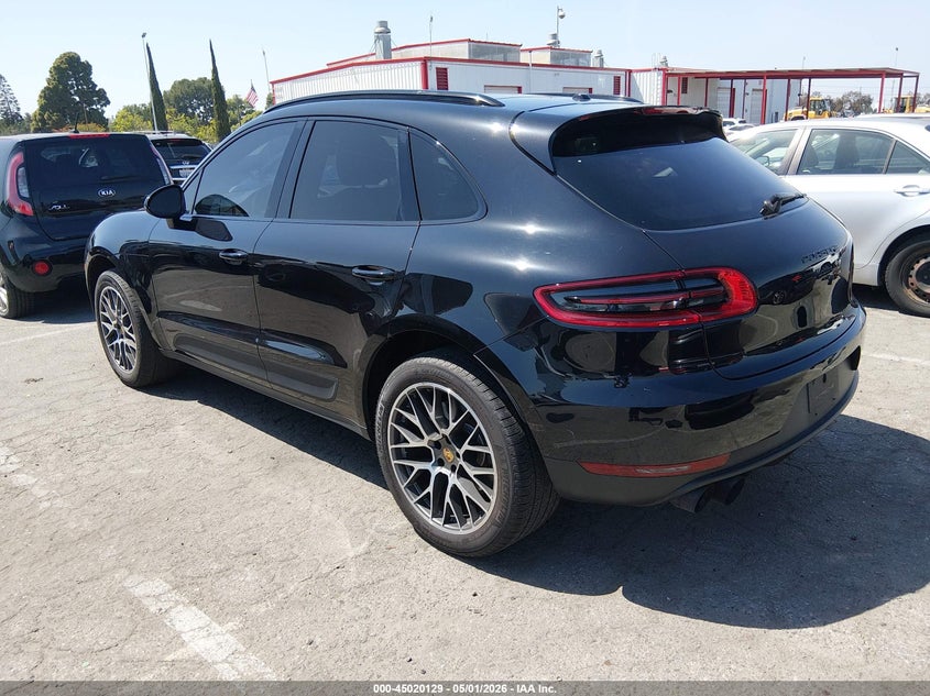 2015 Porsche Macan VIN WP1AB2A59FLB72733 IAAI salvage auction — NORMAL WEAR, Clear-Dealer Only (Montana), sold $7,650 on 2026-07-30 (photo 3)