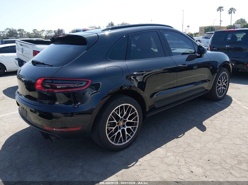 2015 Porsche Macan VIN WP1AB2A59FLB72733 IAAI salvage auction — NORMAL WEAR, Clear-Dealer Only (Montana), sold $7,650 on 2026-07-30 (photo 4)