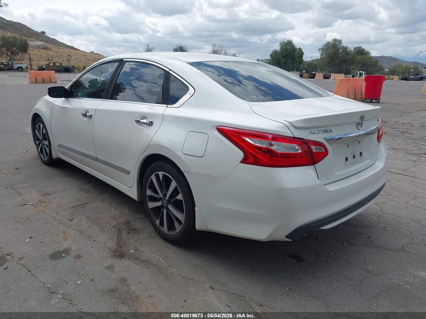 2016 Nissan Altima VIN 1N4AL3AP7GC112270 IAAI salvage auction — TRANSMISSION, Salvage (California), sold $525 on 2026-07-11 (photo 3)