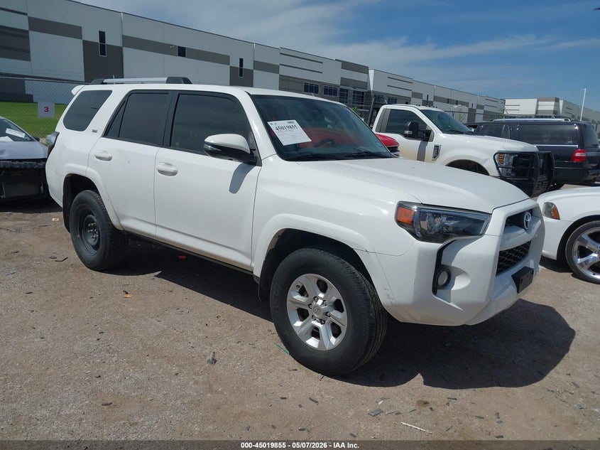 2019 Toyota 4runner VIN JTEBU5JR9K5664077 IAAI salvage auction — STORM DAMAGE, Original (Texas), sold $15,000 on 2026-07-14 (photo 1)
