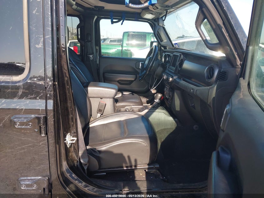 2021 Jeep Gladiator VIN 1C6HJTAG8ML618241 IAAI salvage auction — WATER/FLOOD, Salvage (Texas), sold $8,600 on 2026-07-28 (photo 5)