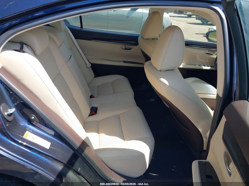 2016 Lexus ES VIN JTHBK1GG8G2227428 IAAI salvage auction — ENGINE BURN, Non-Repairable (Maryland), sold $700 on 2026-07-08 (photo 8)