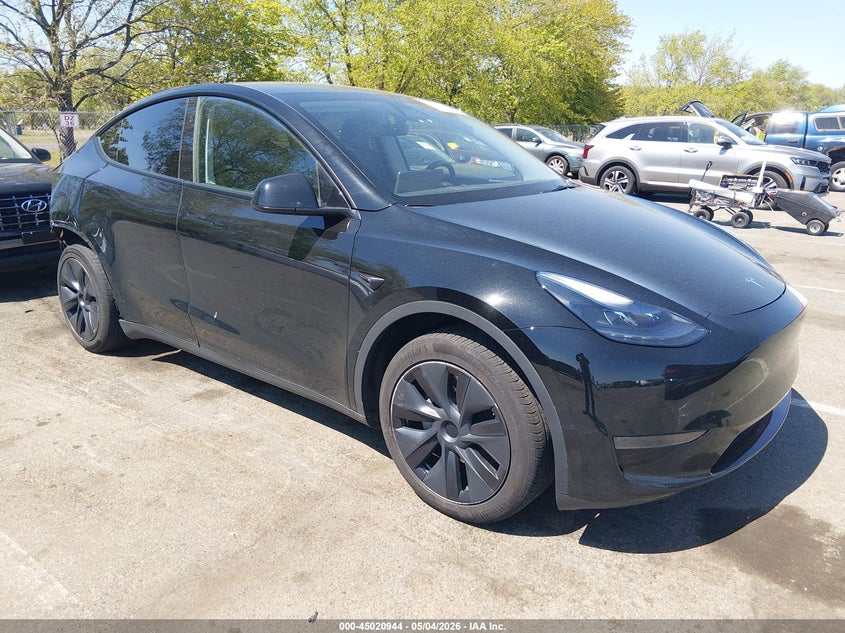 2024 Tesla Model y VIN 7SAYGDEDXRF192417 IAAI salvage auction — REAR END, Salvage (New Jersey), sold $10,200 on 2026-07-30 (photo 1)