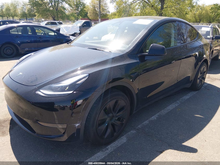 2024 Tesla Model y VIN 7SAYGDEDXRF192417 IAAI salvage auction — REAR END, Salvage (New Jersey), sold $10,200 on 2026-07-30 (photo 2)