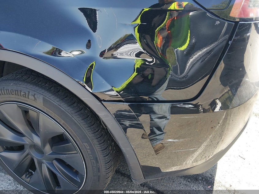 2024 Tesla Model y VIN 7SAYGDEDXRF192417 IAAI salvage auction — REAR END, Salvage (New Jersey), sold $10,200 on 2026-07-30 (photo 6)