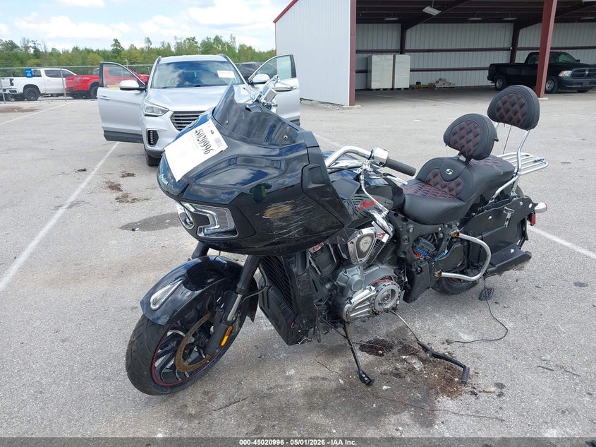 2020 Indian motorcycle co. Challenger VIN 56KLCARR8L3386322 IAAI salvage auction — SIDE, Salvage (Indiana), sold $4,500 on 2026-07-08 (photo 2)