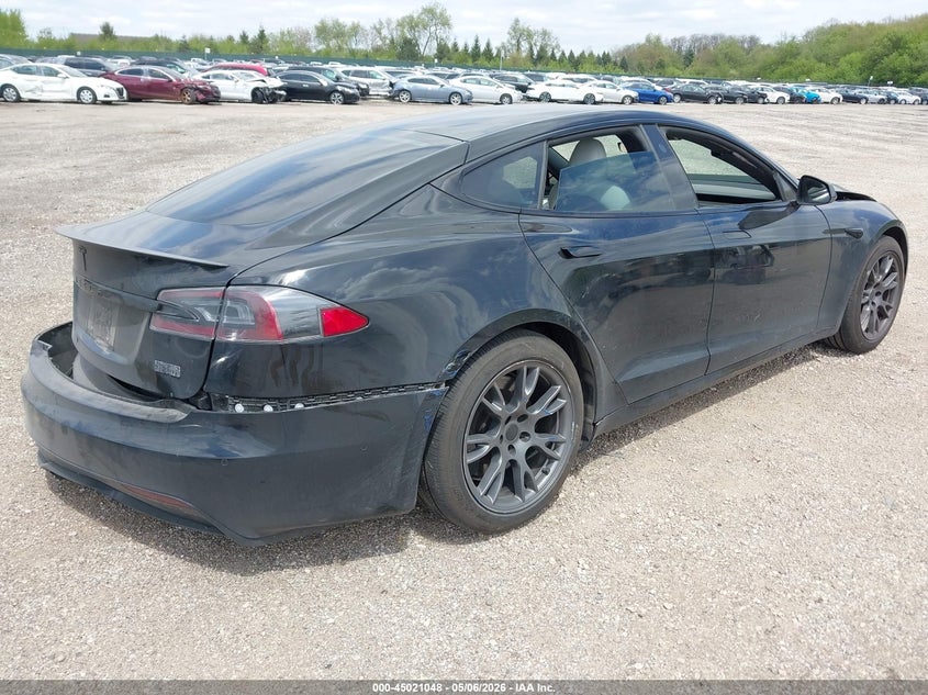 2022 Tesla Model s VIN 5YJSA1E60NF468523 IAAI salvage auction — LEFT SIDE, Salvage (Illinois), sold $13,200 on 2026-07-15 (photo 4)