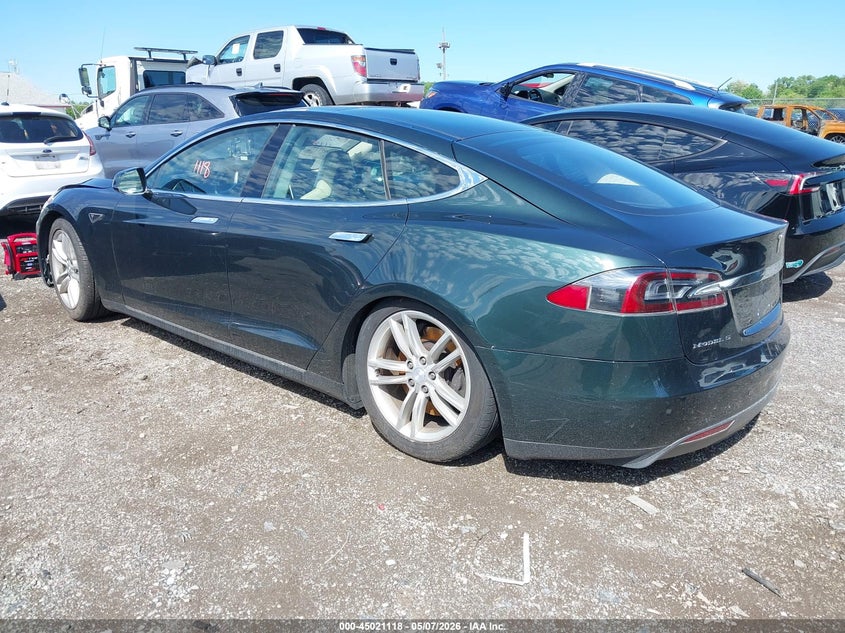 2013 Tesla Model s VIN 5YJSA1CN5DFP03457 IAAI salvage auction — ELECTRICAL, Salvage (Pennsylvania), sold $500 on 2026-07-22 (photo 3)