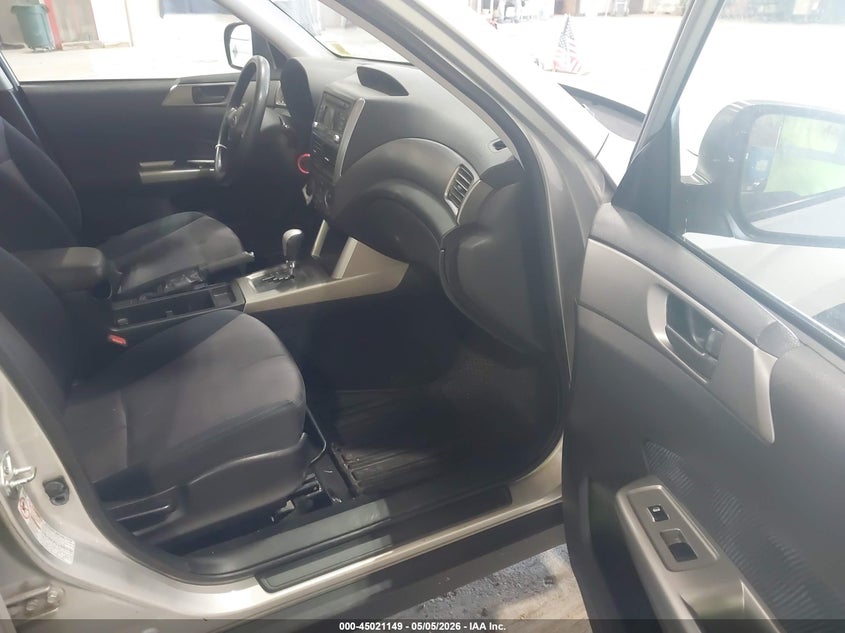 2010 Subaru Forester VIN JF2SH6BC2AH902665 IAAI salvage auction — NORMAL WEAR, Clear (New York), sold $650 on 2026-07-22 (photo 5)
