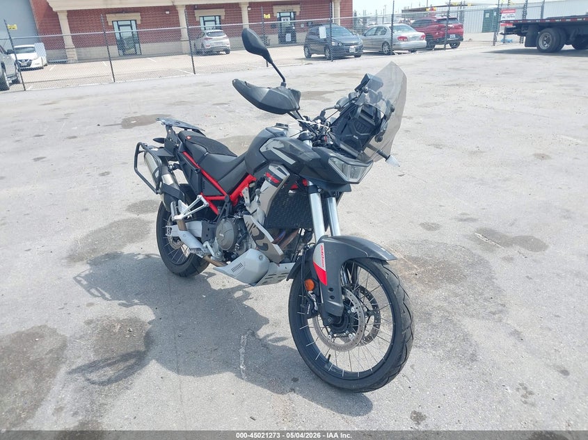 2024 Aprilia Tuareg VIN ZD4XBUA00RS002013 IAAI salvage auction — RIGHT SIDE, Original (Texas), sold $5,200 on 2026-08-04 (photo 1)