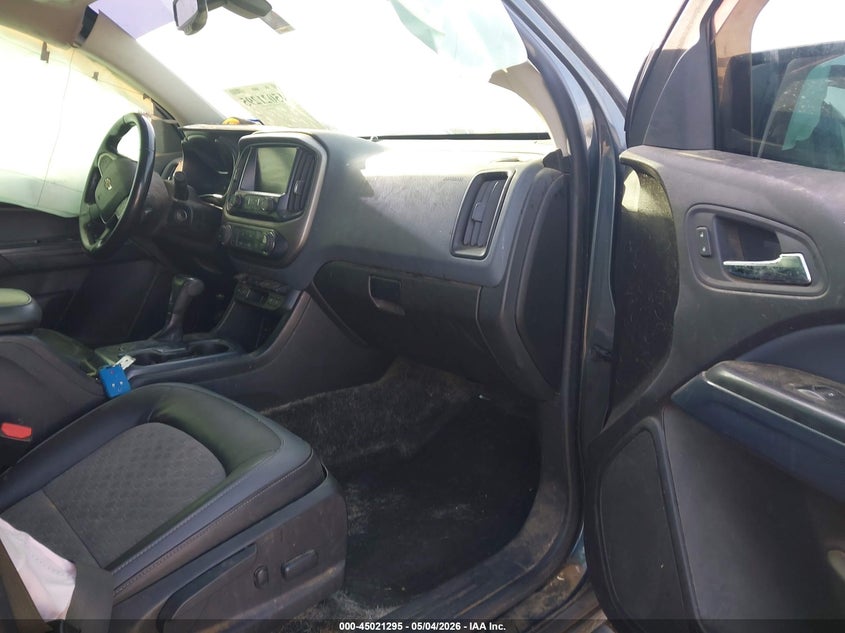 2017 Chevrolet Colorado VIN 1GCGSDEN0H1192403 IAAI salvage auction — REAR END, Salvage (Texas), sold $4,250 on 2026-07-09 (photo 5)