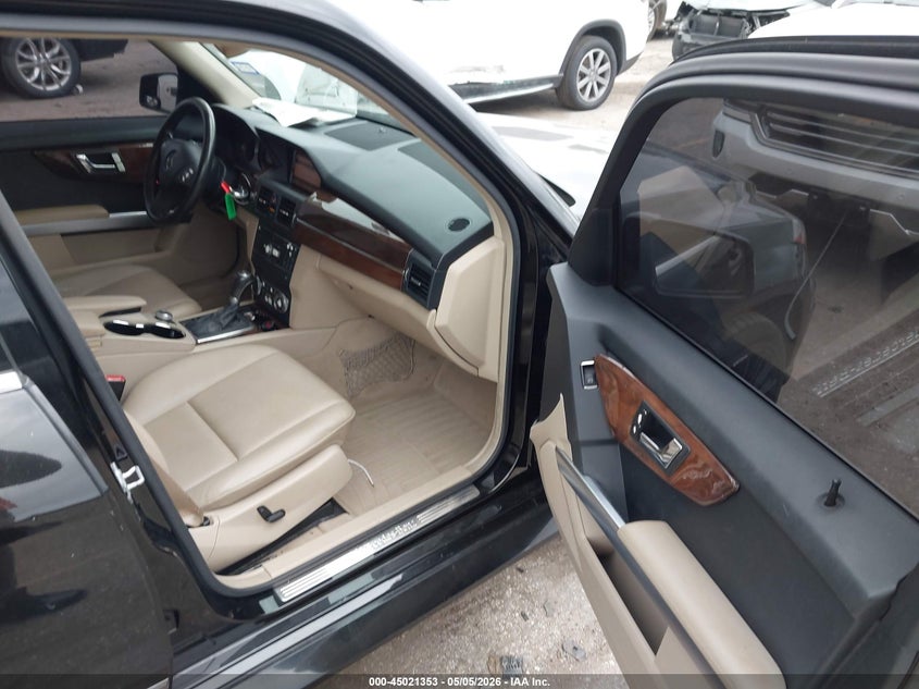 2010 Mercedes-benz Glk-class VIN WDCGG5GB8AF490372 IAAI salvage auction — LEFT FRONT, Original (Texas), sold $1,150 on 2026-07-15 (photo 5)