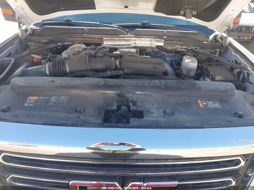 2019 Gmc SIERRA VIN 1GT42TCY3KF120339 IAAI salvage auction — REAR END, Salvage Title, sold $11,100 on 2026-07-30 (photo 9)