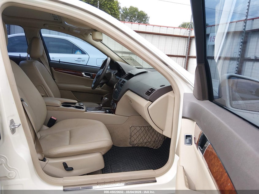 2011 Mercedes-benz C class VIN WDDGF5EB5BF650761 IAAI salvage auction — FRONT END, Original (Texas), sold $1,125 on 2026-07-07 (photo 5)