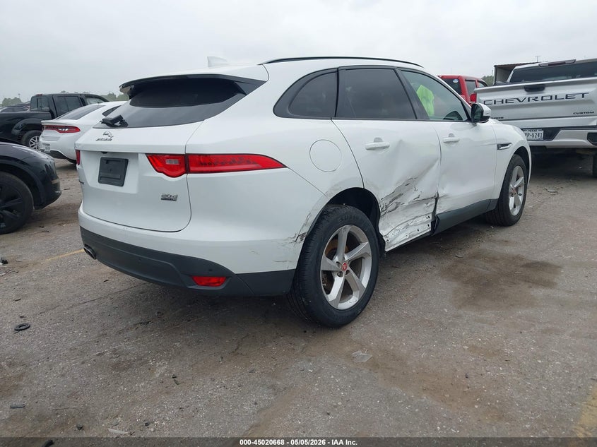 2017 Jaguar F-pace VIN SADCJ2BN7HA494396 IAAI salvage auction — RIGHT SIDE, Original (Texas), sold $4,550 on 2026-07-22 (photo 4)