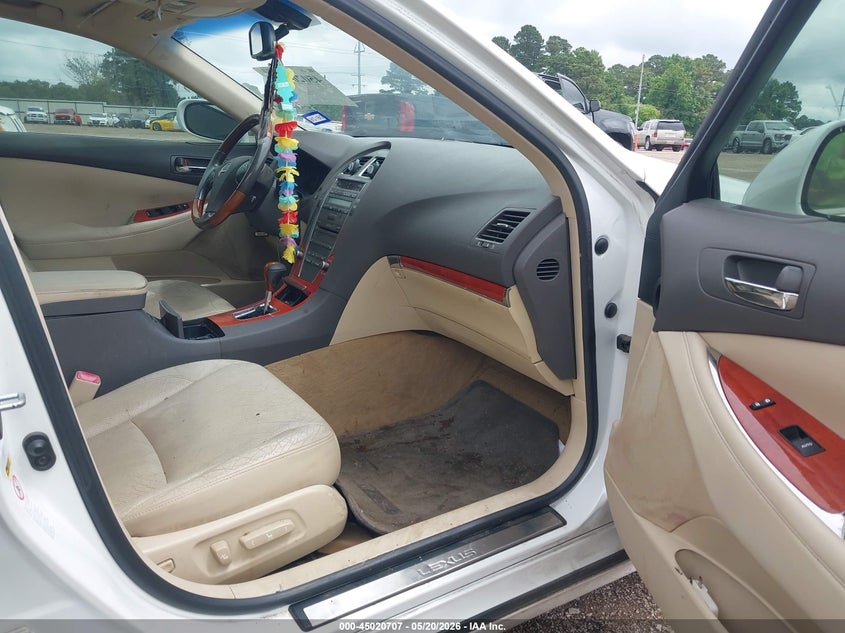 2010 Lexus Es 350 VIN JTHBK1EG9A2391099 IAAI salvage auction — FRONT & REAR, Salvage (Texas), sold $1,000 on 2026-07-09 (photo 5)