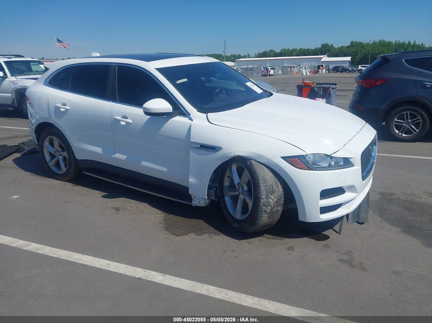 2019 Jaguar F-pace VIN SADCJ2FX5KA359761 IAAI salvage auction — RIGHT FRONT, Salvage (North Carolina), sold $2,700 on 2026-07-08 (photo 1)