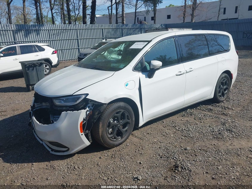 2023 Chrysler Pacifica VIN 2C4RC1L78PR599629 IAAI salvage auction — FRONT END, Salvage (Idaho), sold $5,900 on 2026-07-29 (photo 2)