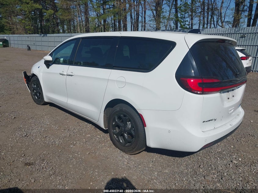 2023 Chrysler Pacifica VIN 2C4RC1L78PR599629 IAAI salvage auction — FRONT END, Salvage (Idaho), sold $5,900 on 2026-07-29 (photo 3)