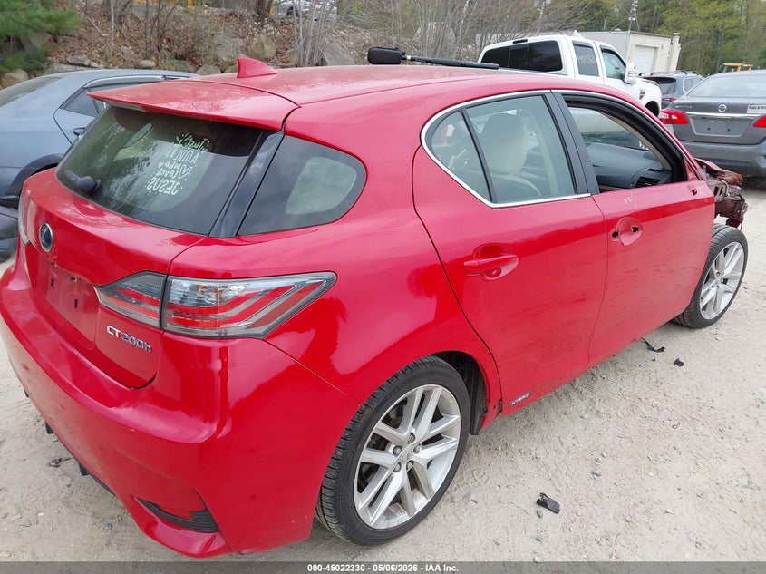 2017 Lexus Ct VIN JTHKD5BH0H2302626 IAAI salvage auction — FRONT END, Salvage (Massachusetts), sold $4,250 on 2026-07-14 (photo 4)