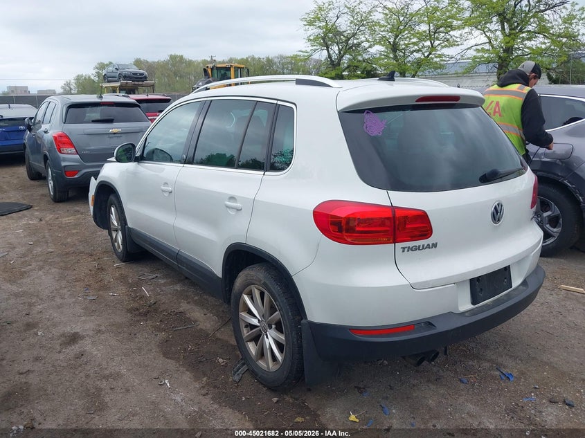 2017 Volkswagen Tiguan VIN WVGSV7AX7HW511207 IAAI salvage auction — FRONT END, Salvage (Ohio), sold $350 on 2026-08-18 (photo 3)
