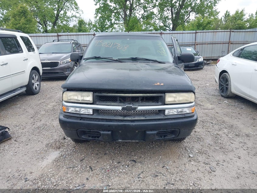 2001 Chevrolet S-10 pickup VIN 1GCCS195X18130270 IAAI salvage auction — NORMAL WEAR, Original (Ohio), sold $375 on 2026-07-08 (photo 6)