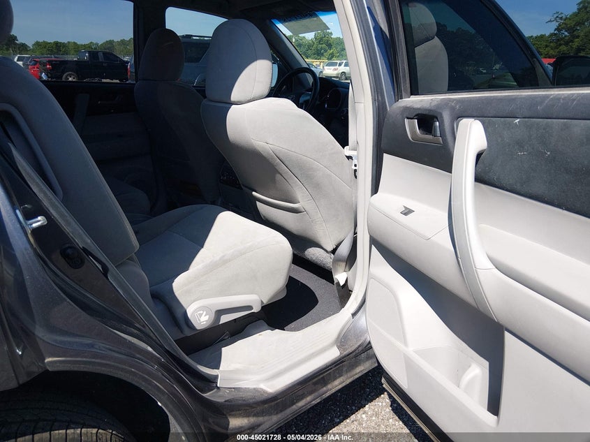 2012 Toyota Highlander VIN 5TDZA3EH0CS029567 IAAI salvage auction — LEFT FRONT, Salvage (South Carolina), sold $4,550 on 2026-07-15 (photo 8)