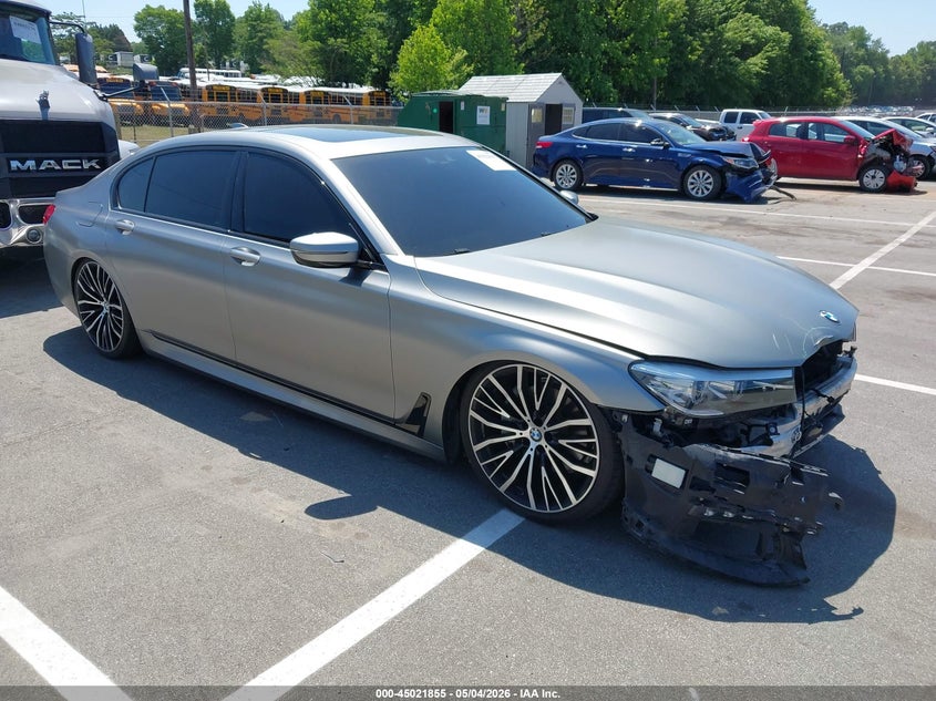 2019 BMW 7er VIN WBA7E2C52KB217251 IAAI salvage auction — FRONT END, Salvage (North Carolina), sold $10,900 on 2026-07-11 (photo 1)